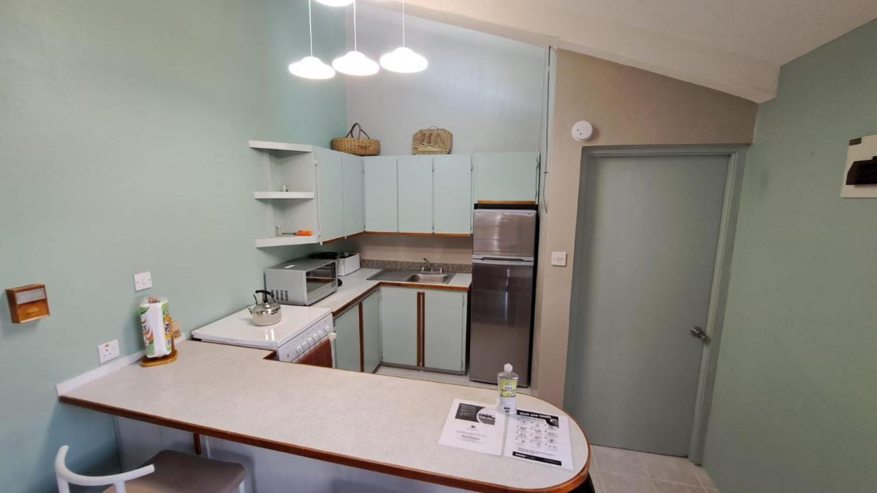 Kootney Resorts Portsmouth Екстериор снимка